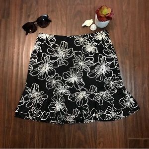 White House Black Market Floral Ruffle Skirt